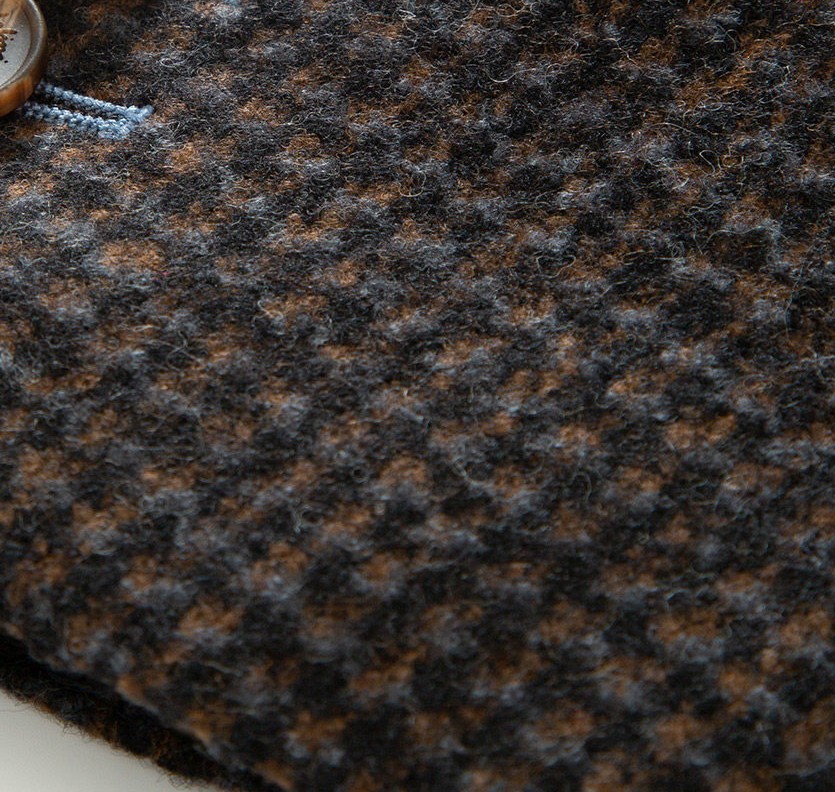 Cloth detail at the sleeve edge