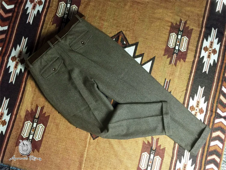 Hem and fabric texture